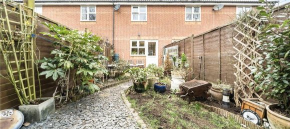 2 bedrooms House in London, United Kingdom No. 12930 7