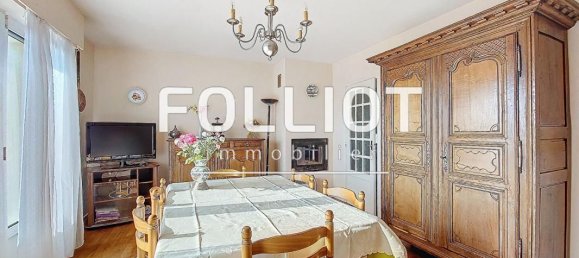 5 bedrooms House in Manche, France No. 358131 3