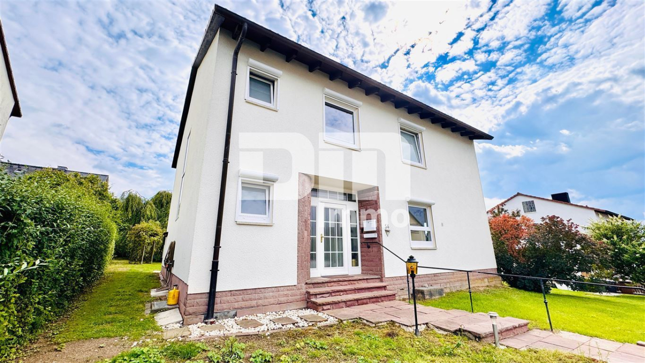 5 Schlafzimmer Haus in Kassel, Germany, Nr. 227180