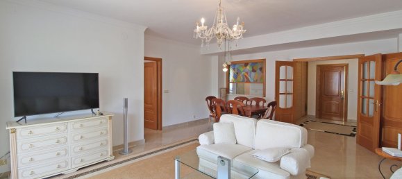 Квартира с 3 спальнями в Марбелья, Испания № 128241 3