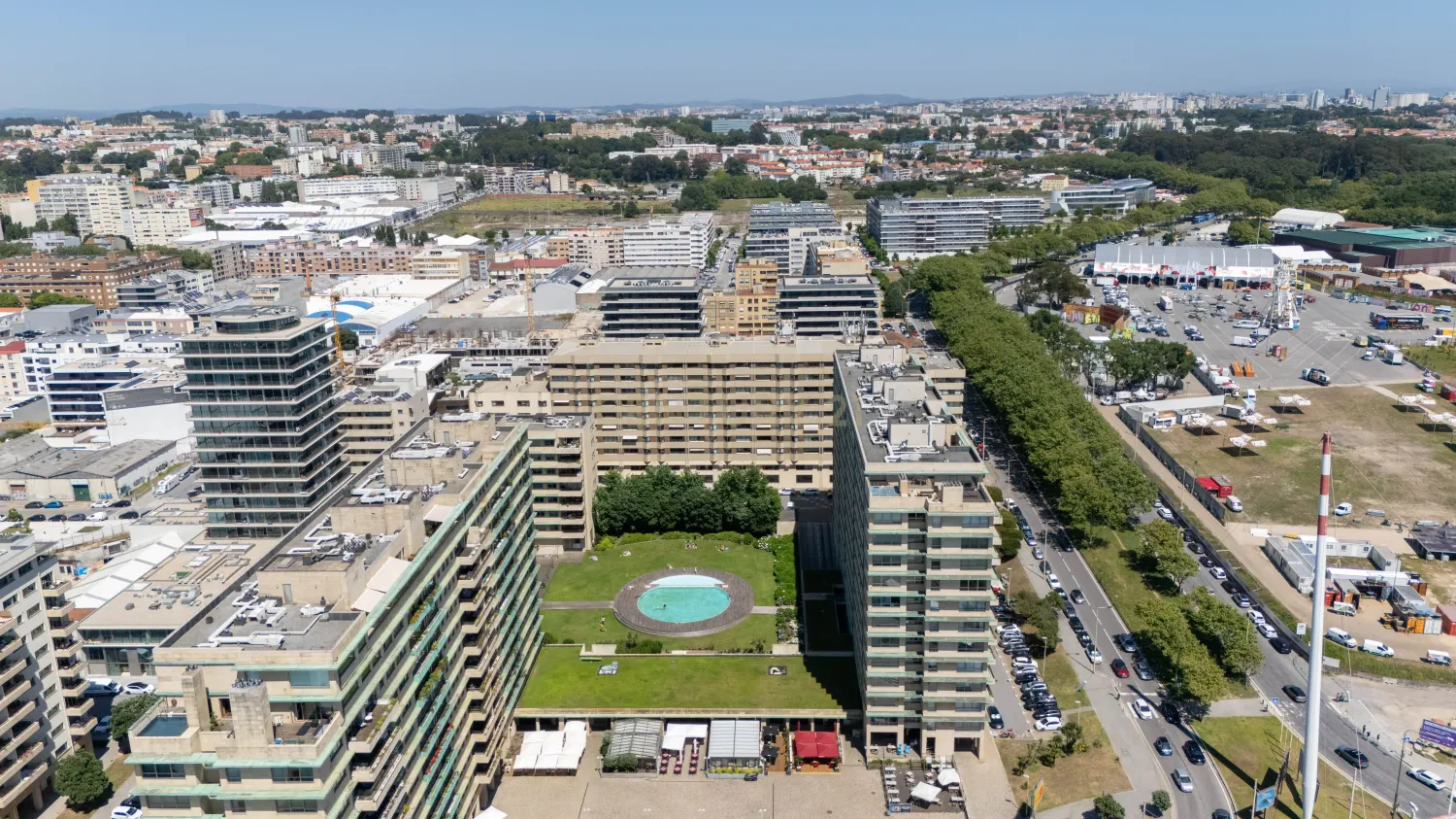 4 bedrooms Apartment in Matosinhos, Portugal No. 140447