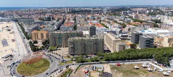 4 bedrooms Apartment in Matosinhos, Portugal No. 140447 13