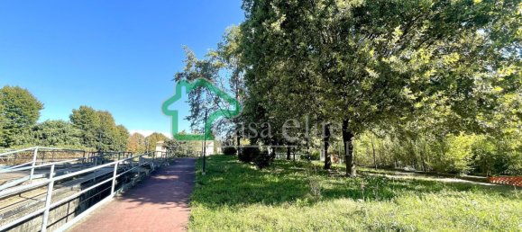 4 rooms House in Rodigo, Italy No. 16902 6