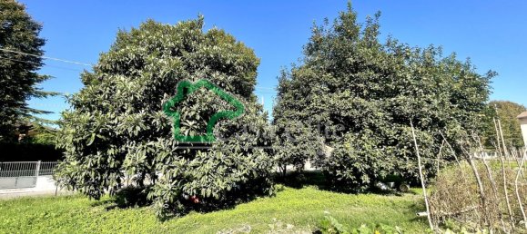 4 rooms House in Rodigo, Italy No. 16902 18