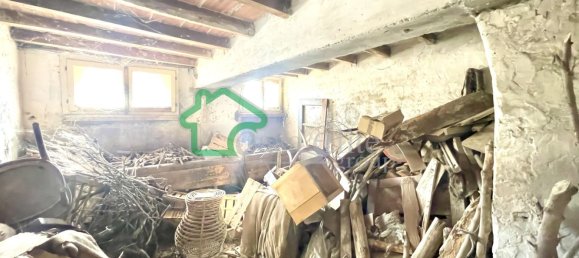 4 rooms House in Rodigo, Italy No. 16902 42