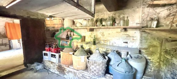 4 rooms House in Rodigo, Italy No. 16902 40