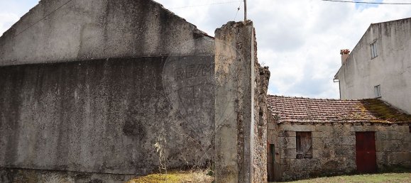 2 bedrooms House in Seia, Portugal No. 30409 12