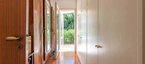 15-salle Villa à Palermo, Italy No. 307603 39