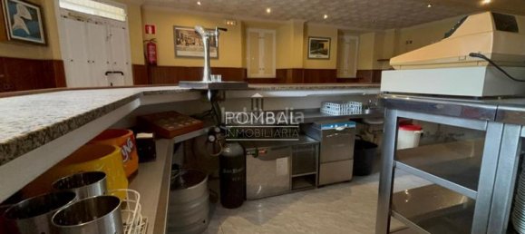 448m² Commercial property in A Coruna, Spain No. 161047 8