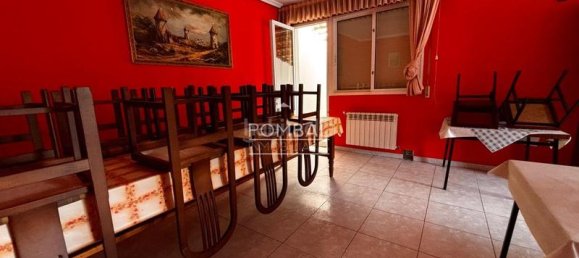 448m² Commercial property in A Coruna, Spain No. 161047 22