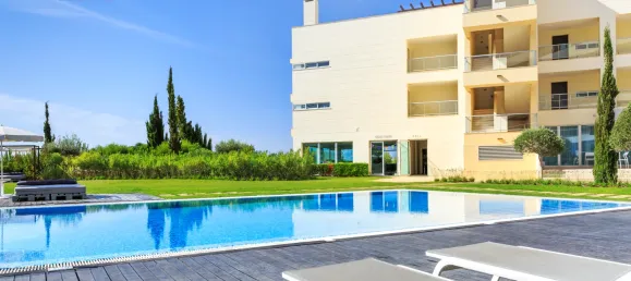 Dúplex de 3 dormitorios en Quarteira, Portugal No. 99789 76