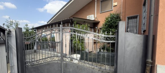 6 rooms House in Grugliasco, Italy No. 291098 25