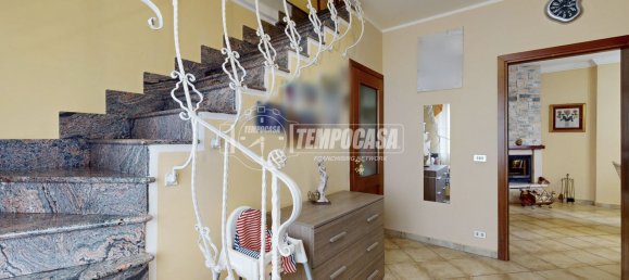 6 rooms House in Grugliasco, Italy No. 291098 13