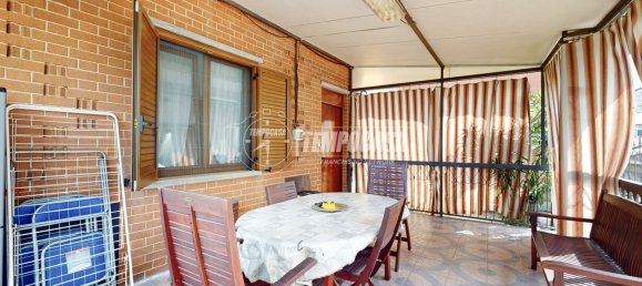 6 rooms House in Grugliasco, Italy No. 291098 10