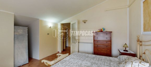 6 rooms House in Grugliasco, Italy No. 291098 7