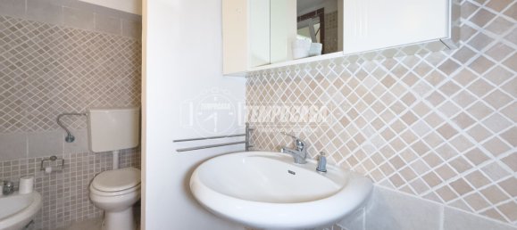 6 rooms House in Grugliasco, Italy No. 291098 23