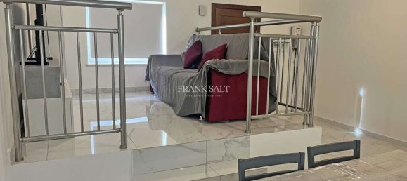 Мезонет с 3 спальнями в Свийи, Мальта № 8129 2