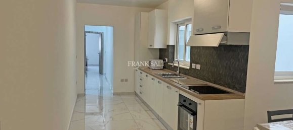 Мезонет с 3 спальнями в Свийи, Мальта № 8129 6