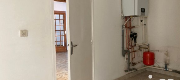 4 bedrooms House in Willems, France No. 49073 22