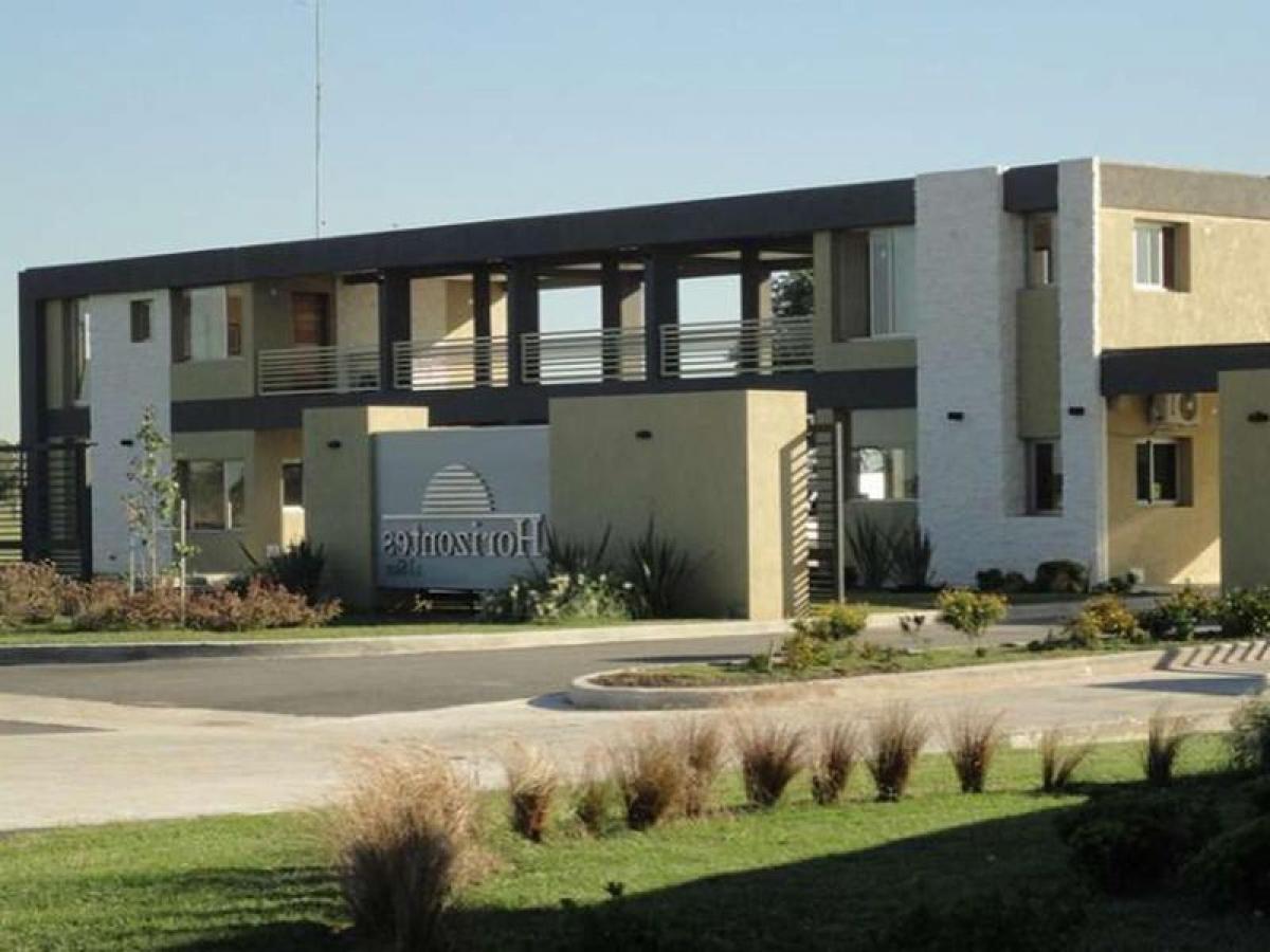  Land in Presidente Peron, Argentina No. 116109