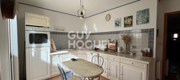 2 bedrooms House in La Flotte, France No. 313756 3