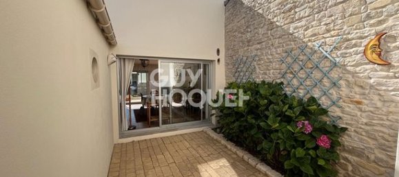 2 bedrooms House in La Flotte, France No. 313756 6