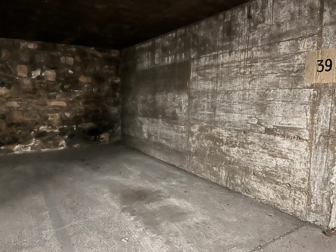 11m² Parking in Clamart, France No. 185064