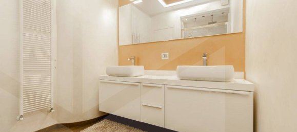 Apartamento de 3 divisões em Como, Italy N.º 26602 27