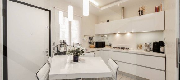 Apartamento de 3 divisões em Como, Italy N.º 26602 13