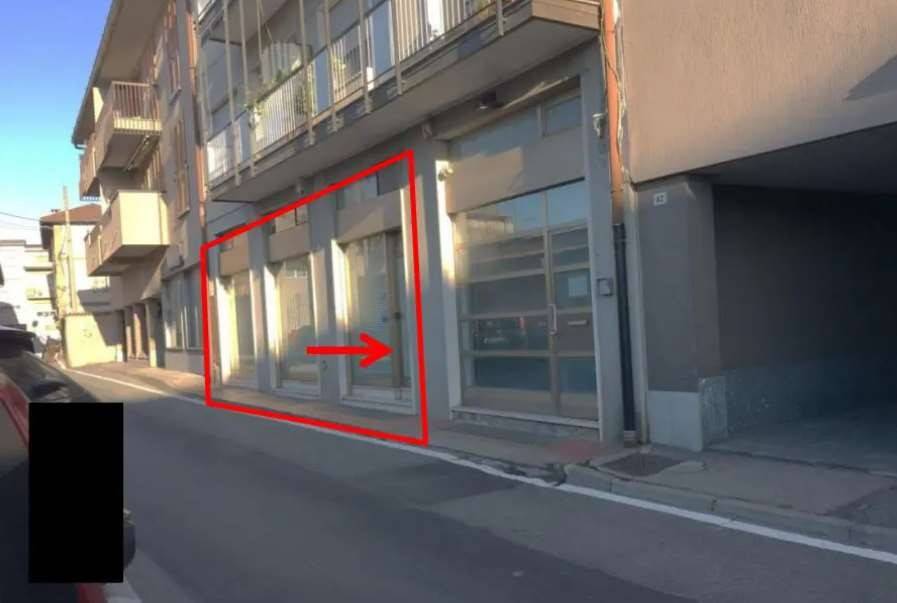 Propiedad comercial de 1 habitación en Mariano Comense, Italy No. 356305