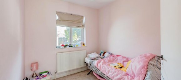 3 غرف نوم منزل في Redhill, United Kingdom رقم 10428 17