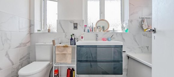 3 غرف نوم منزل في Redhill, United Kingdom رقم 10428 12