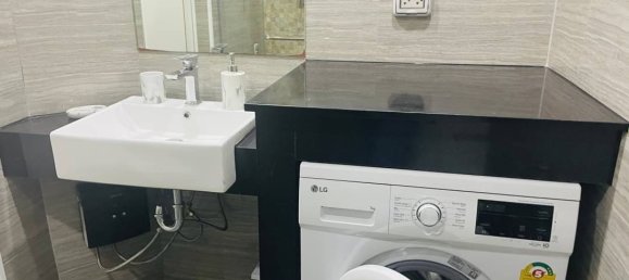 1 bedroom Condo in Pattaya, Thailand No. 60049 8