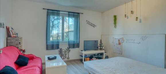 3 bedrooms House in Miramont-de-Guyenne, France No. 305707 6