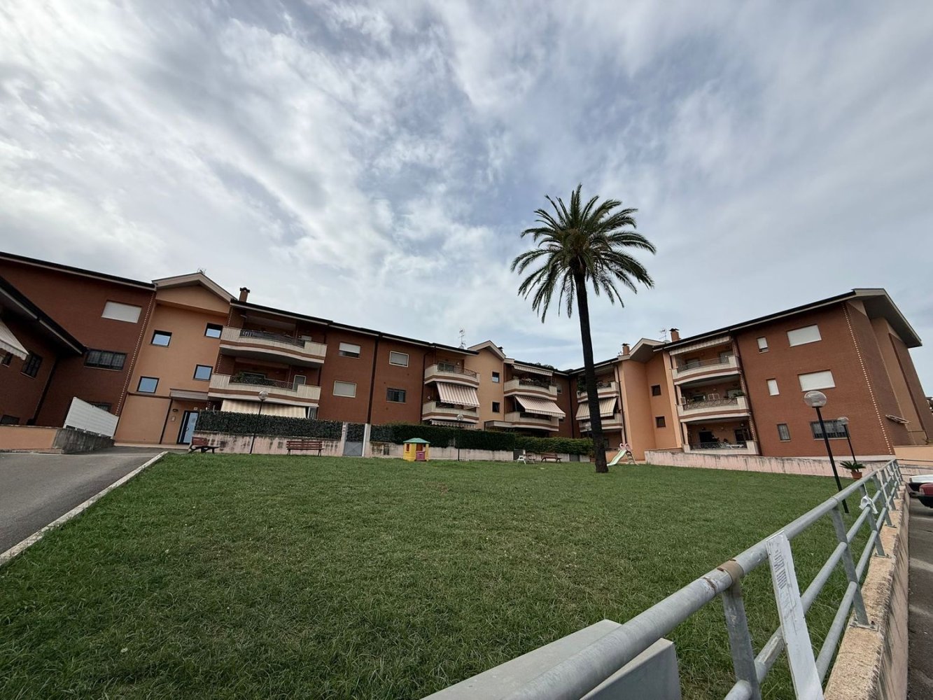 3 chambres Appartement à Velletri, Italy No. 403047