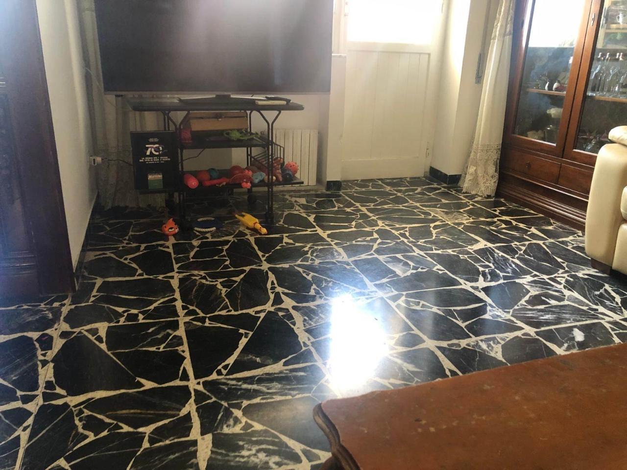 4 rooms Apartment in Cagliari, Italy No. 140144