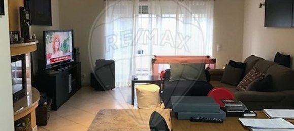 Casa T5 em Porto Salvo, Portugal N.º 180257 2