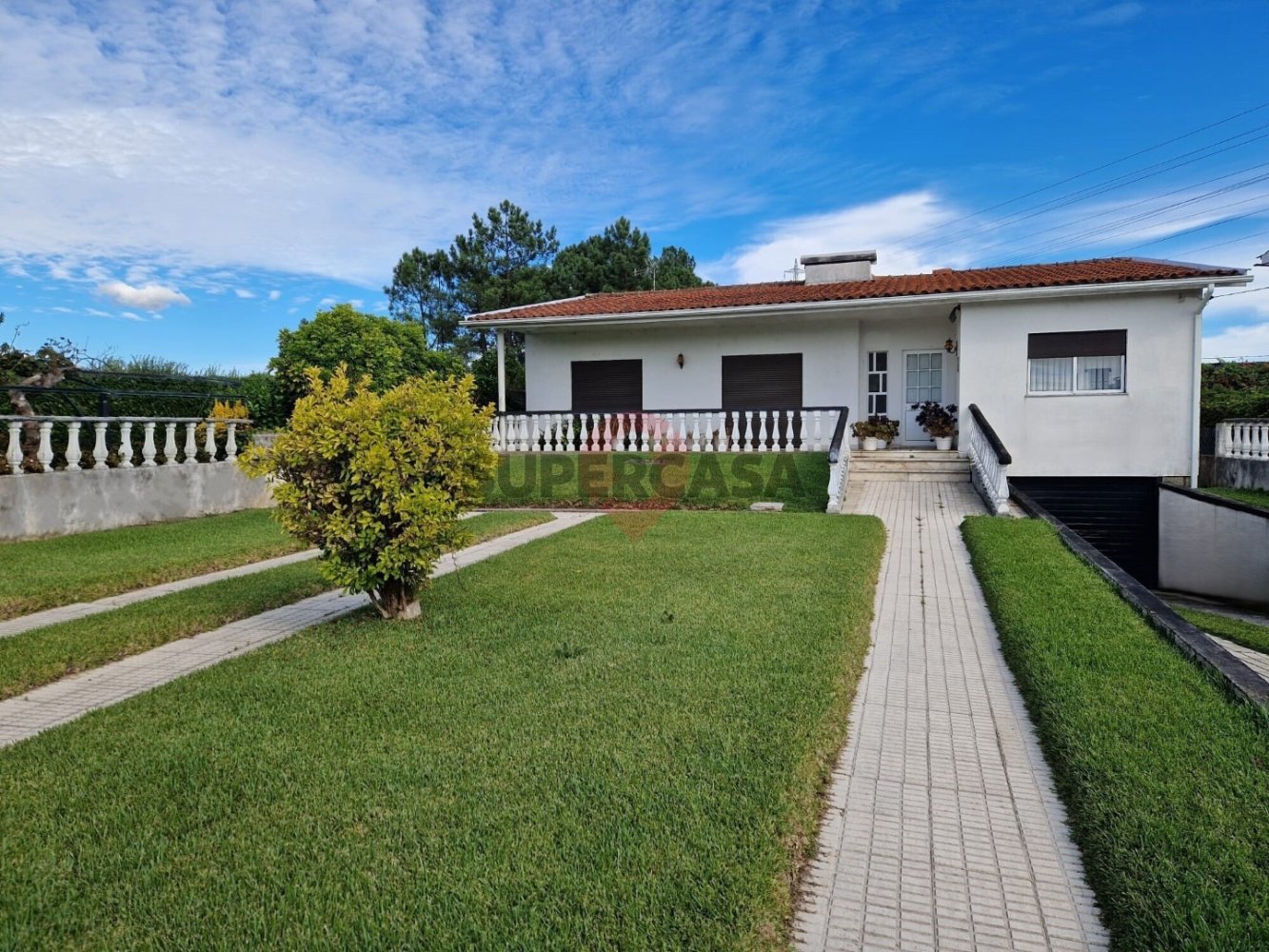 3 bedrooms House in Moncao, Portugal No. 236970