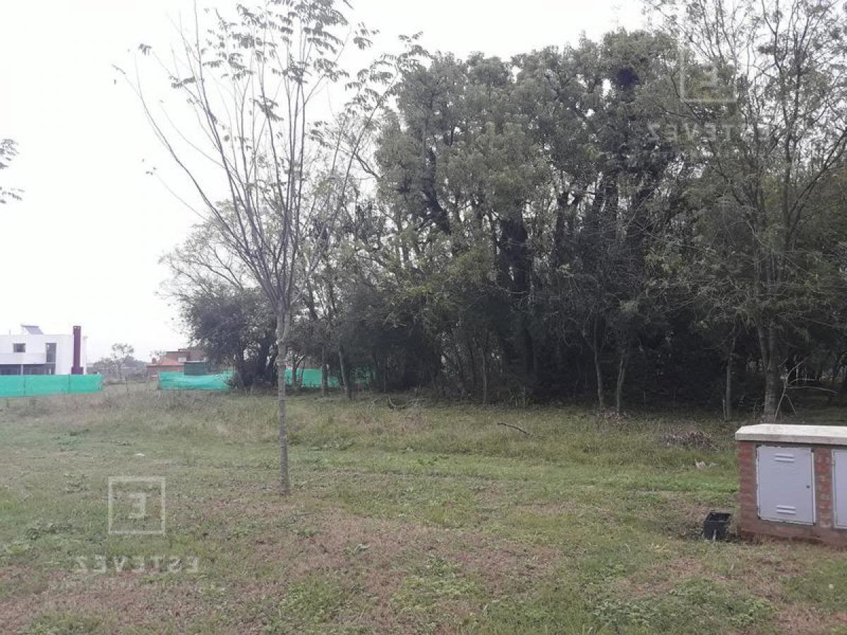  Land in Escobar, Argentina No. 121585