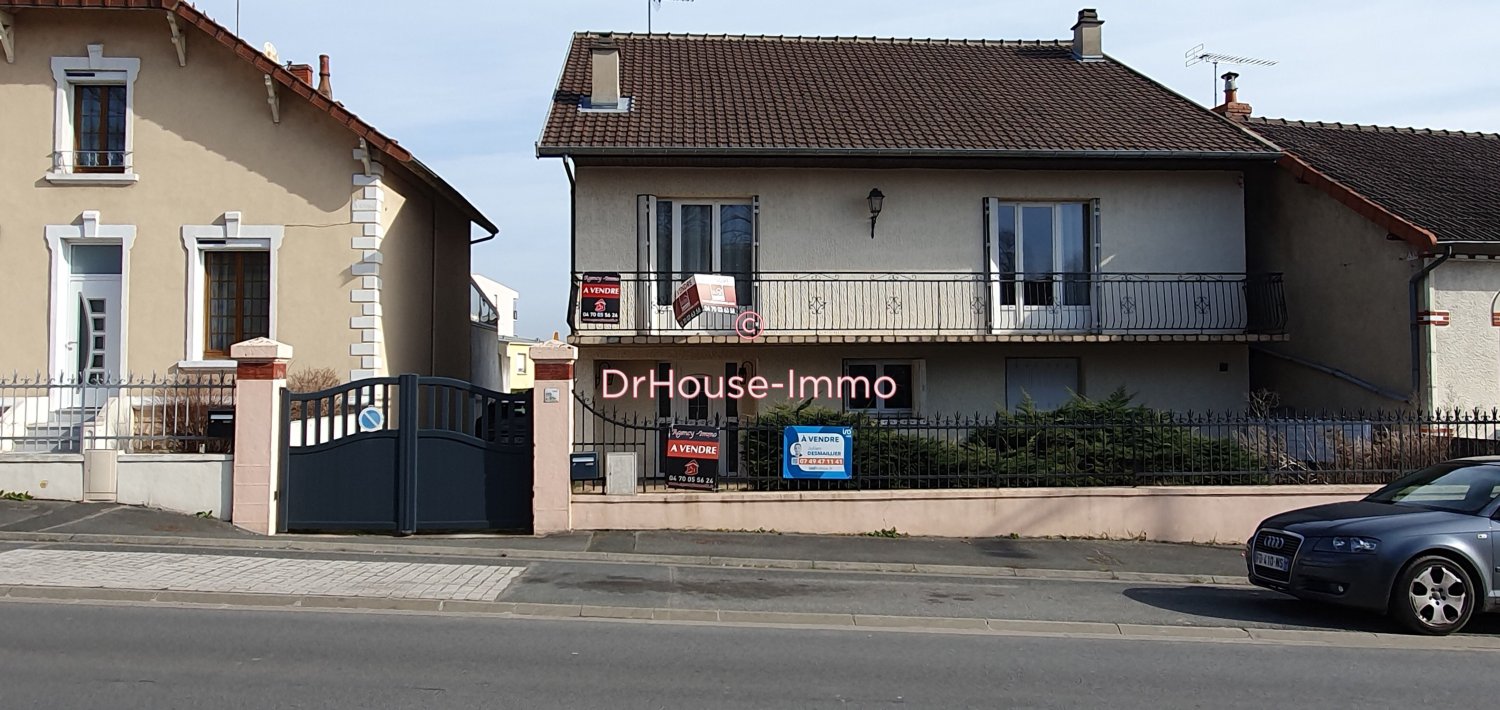 Casa T2 em Montlucon, France N.º 200109