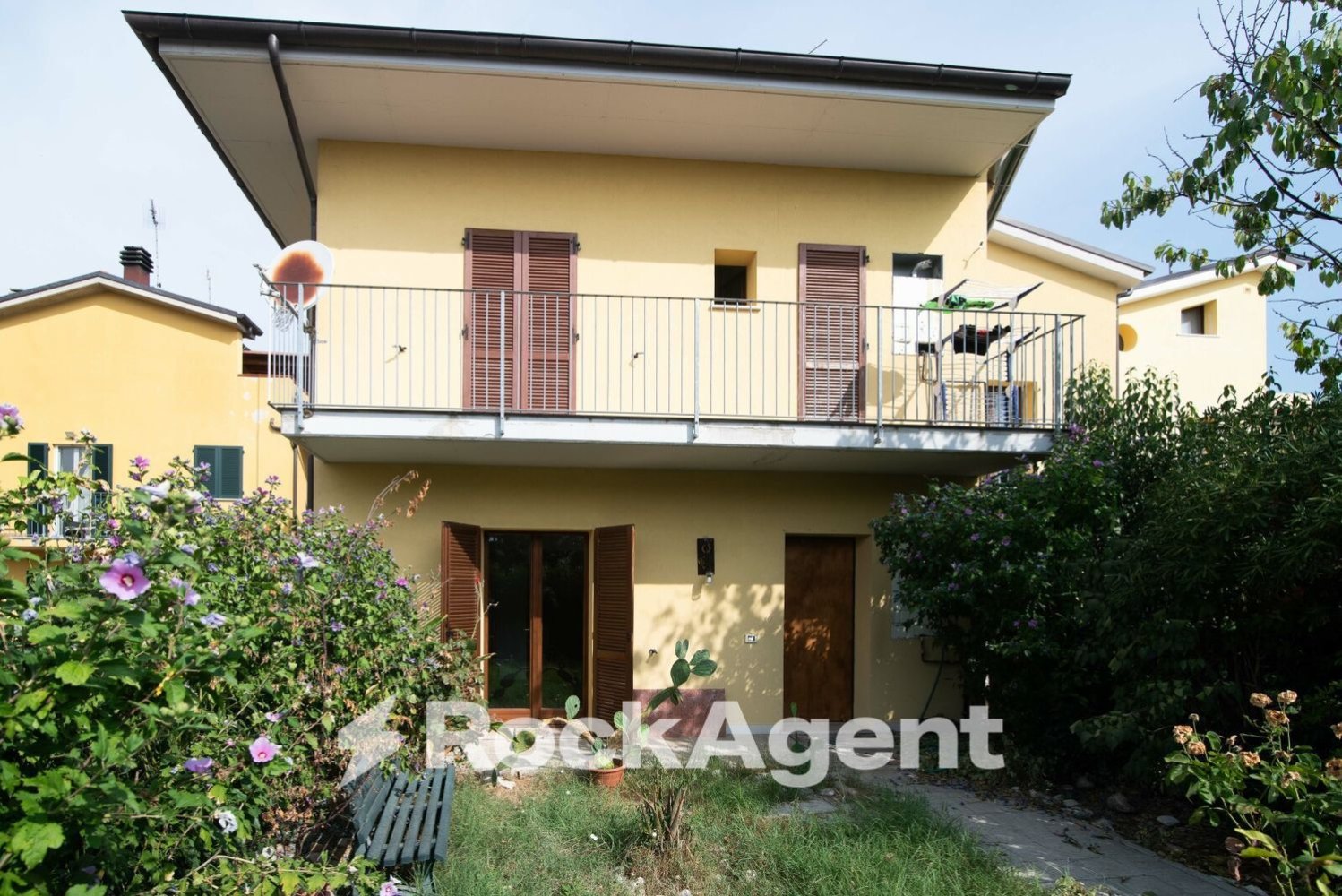 3 rooms Apartment in Monte Porzio, Italy No. 101510