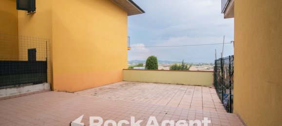 3 rooms Apartment in Monte Porzio, Italy No. 101510 15