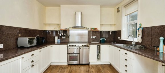 4 bedrooms House in Ventnor, United Kingdom No. 2967 12