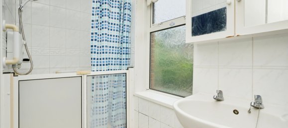 4 bedrooms House in Ventnor, United Kingdom No. 2967 24