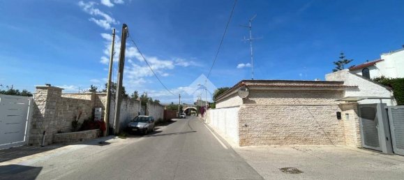 2 chambres Villa à Bari, Italy No. 214262 20