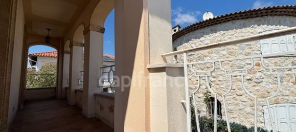 3 bedrooms Castles in Cagnes-sur-Mer, France No. 290624 11