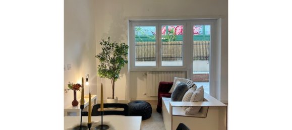 2 rooms Apartment in Rome, Italy No. 206021 9