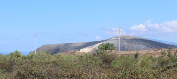 Terreno en Lipari, Italy 16500 m² No. 69020 20