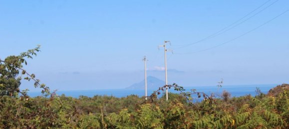 Terreno en Lipari, Italy 16500 m² No. 69020 11