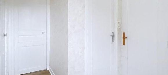 4 bedrooms Townhouse in Epernay, France No. 103303 3